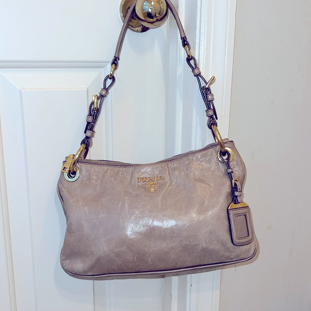 Prada Handbag in great condition